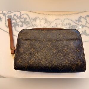 authentic Louis Vuitton Monogram Mens Clutch